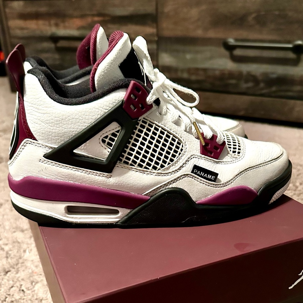Big kids size 6 Jordan retro 4 PSG